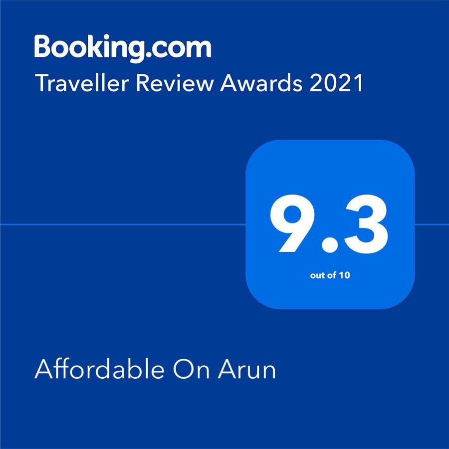 Affordable On Arun Apartment Оамару Екстериор снимка